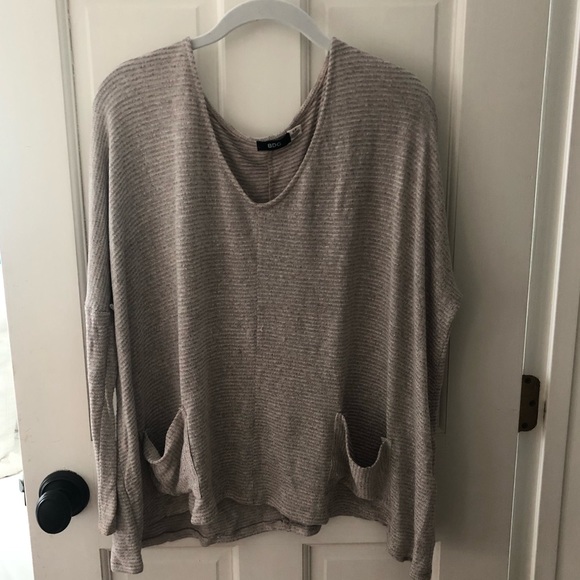 Urban Outfitters Tops - Urban Outfitters Top